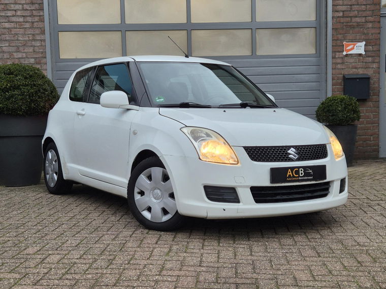Foto van Suzuki Swift