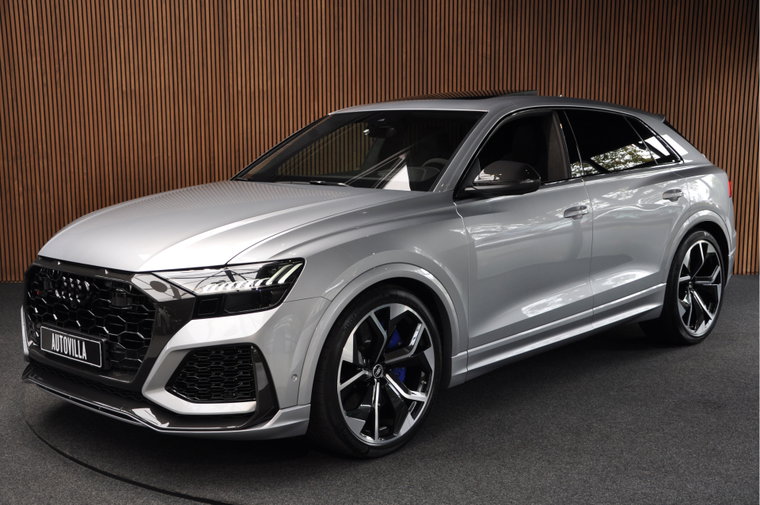 Foto van Audi RSQ8