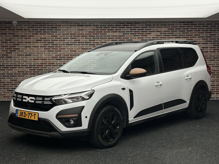 Foto van Dacia Jogger