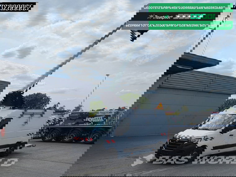 Foto van Renault Master 145PK