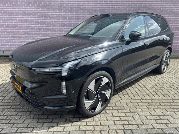 Volvo EX90