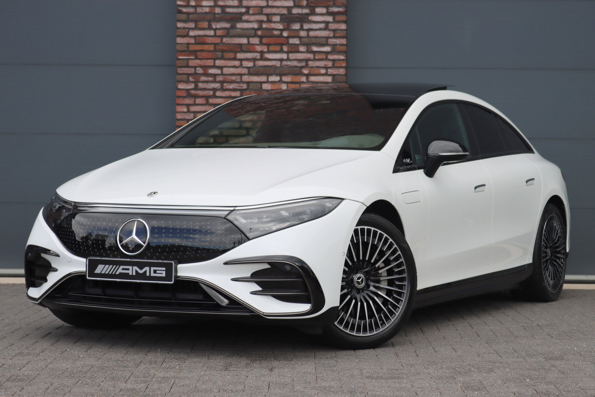 Foto van Mercedes-Benz EQS