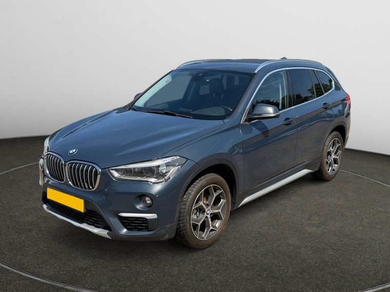 Foto van BMW X1