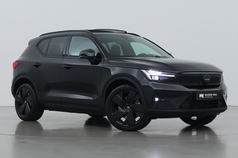 Volvo EX40