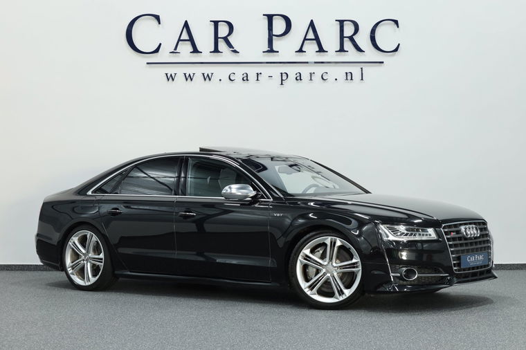 Audi S8