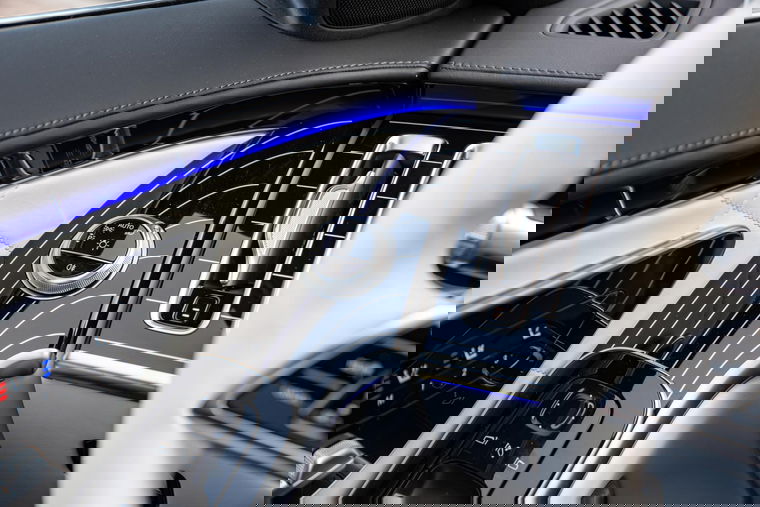 Mercedes-Benz S-Klasse