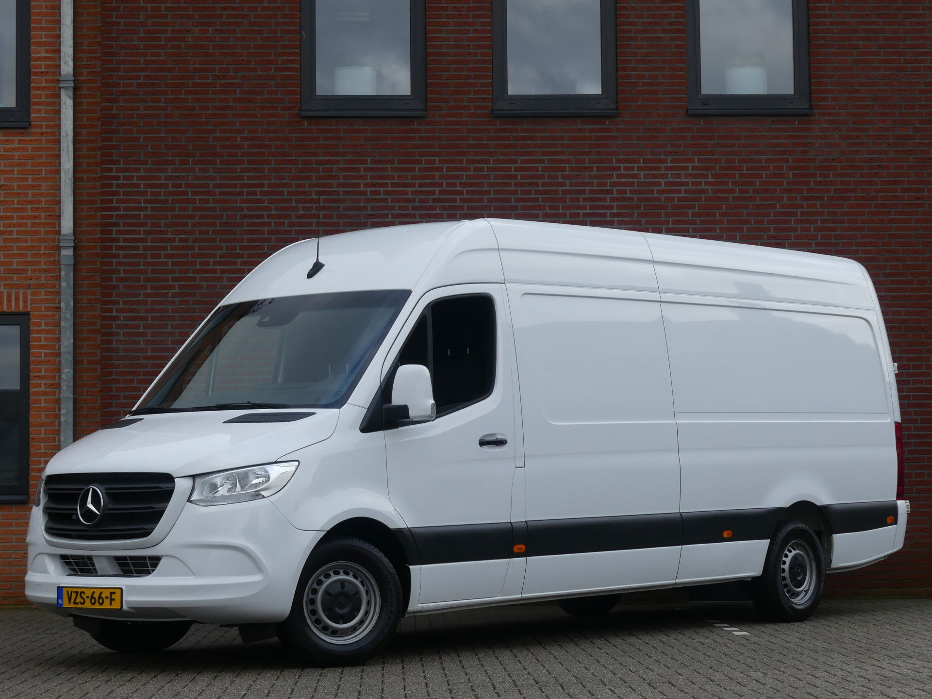 Foto van Mercedes-Benz Sprinter