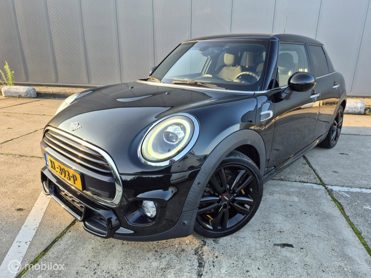 Foto van MINI 5-Deurs