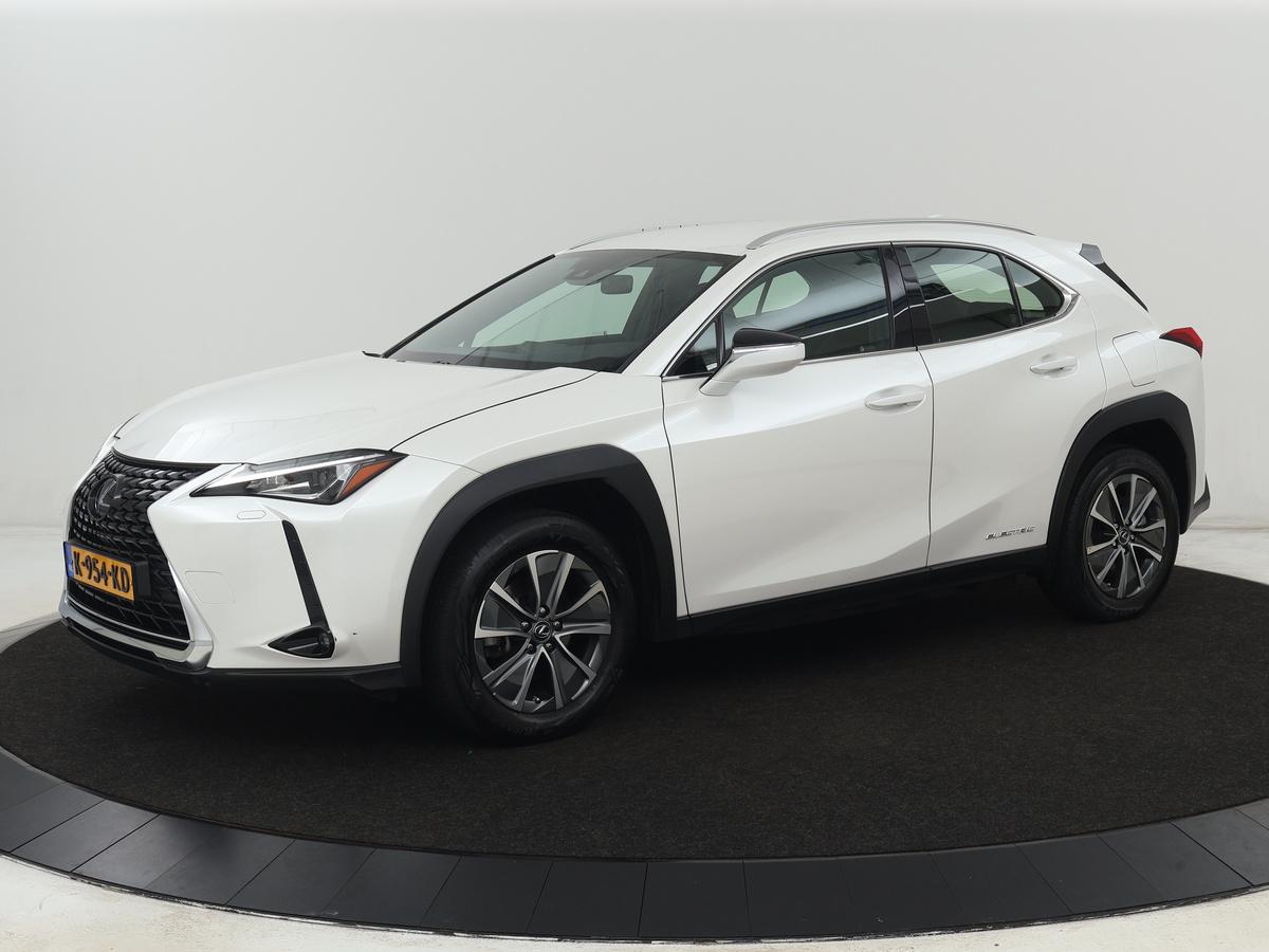 Foto van Lexus UX