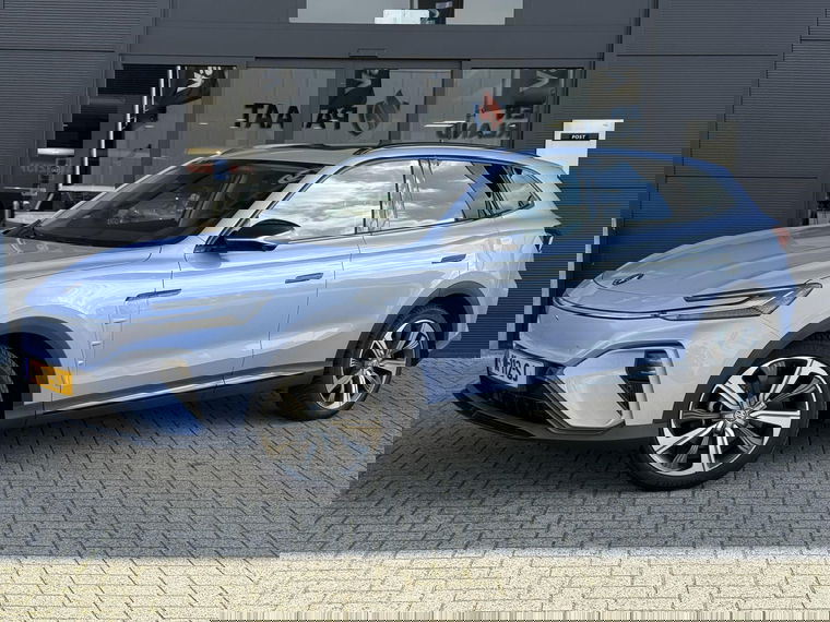 Foto van MG Marvel R