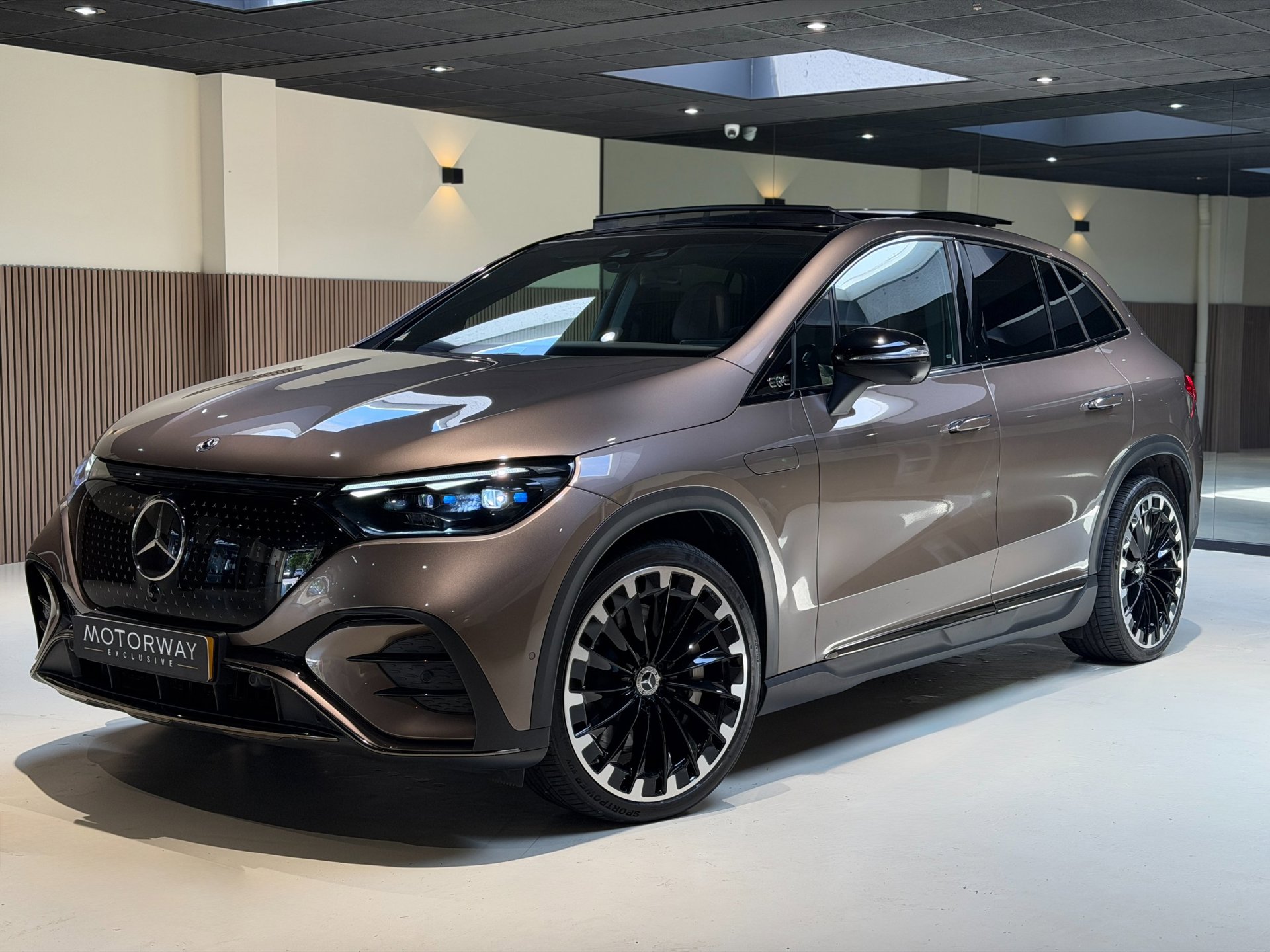 Foto van Mercedes-Benz EQE