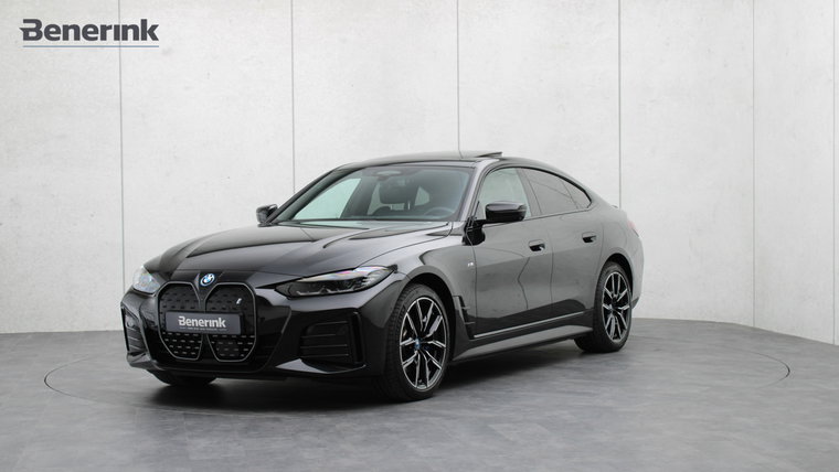 Foto van BMW i4