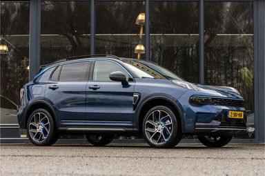 Foto van Lynk & Co 01