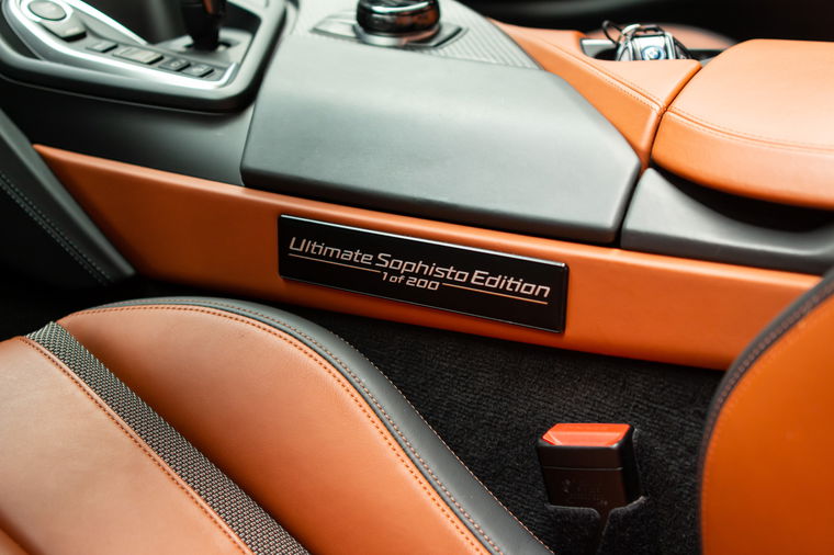 BMW i8 Roadster