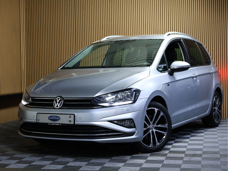 Foto van Volkswagen Golf Sportsvan