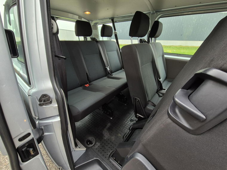 Volkswagen Transporter Kombi