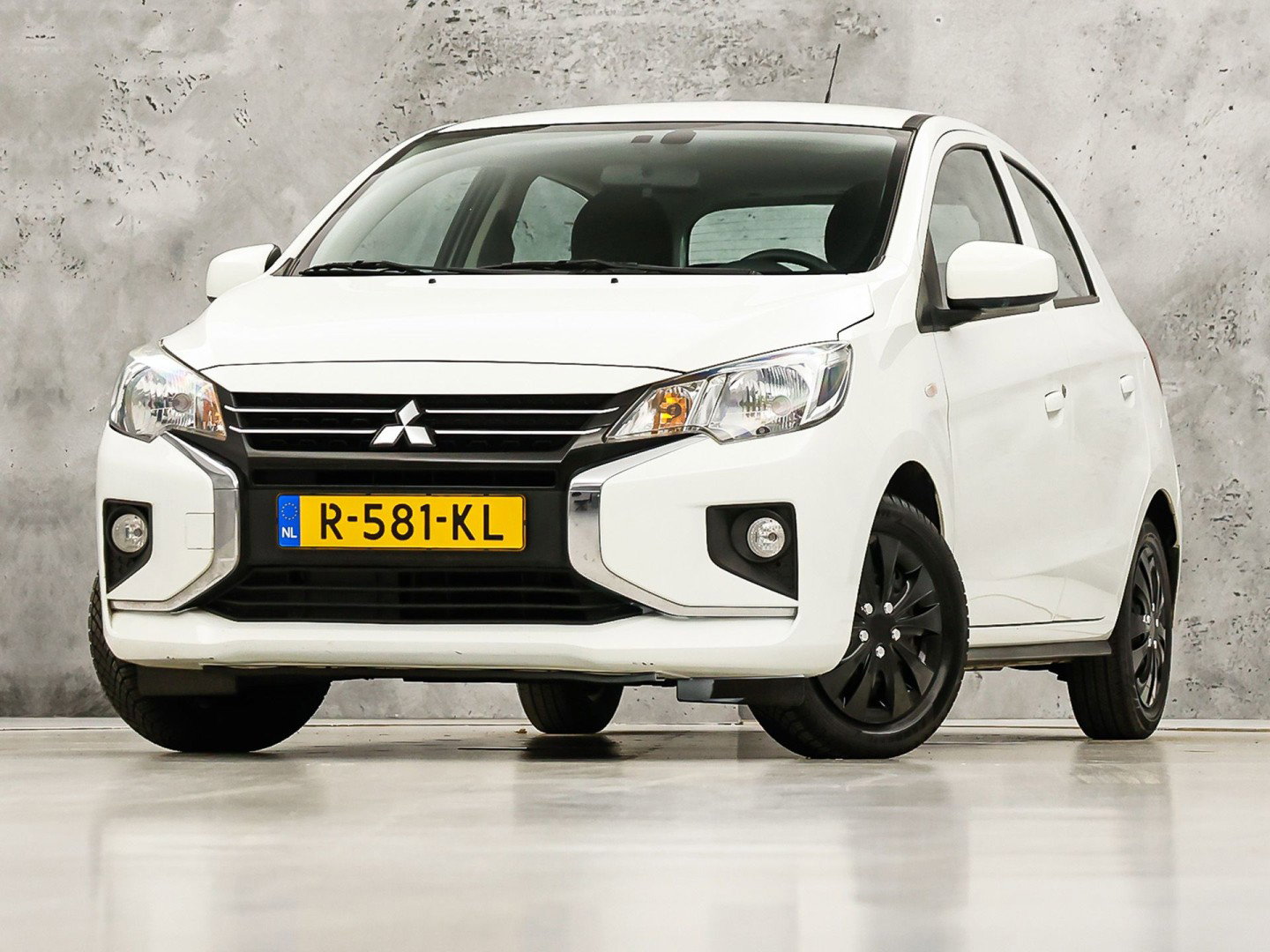 Foto van Mitsubishi Space Star