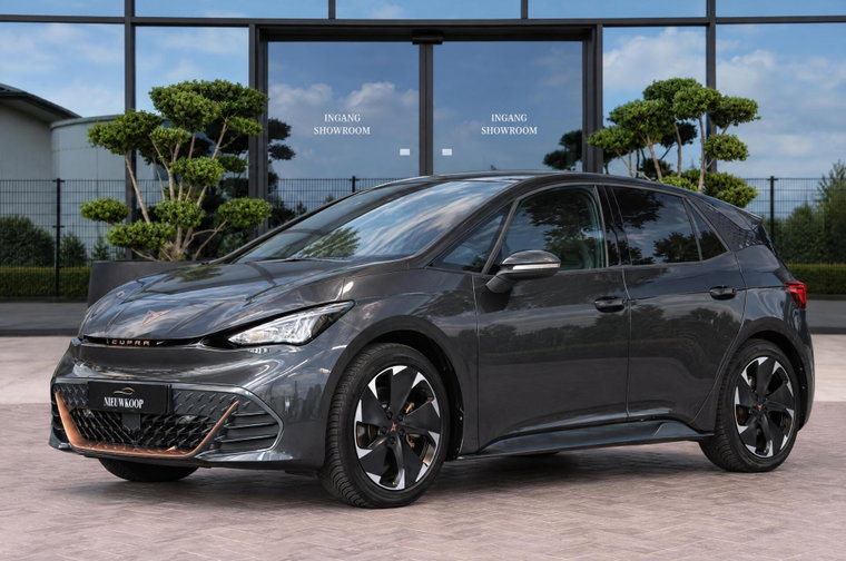 Foto van CUPRA Born