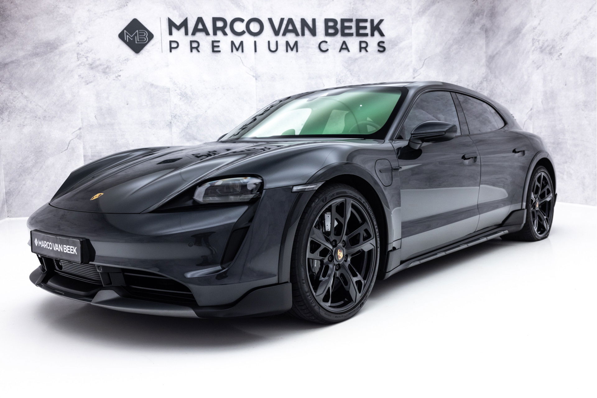 Foto van Porsche Taycan