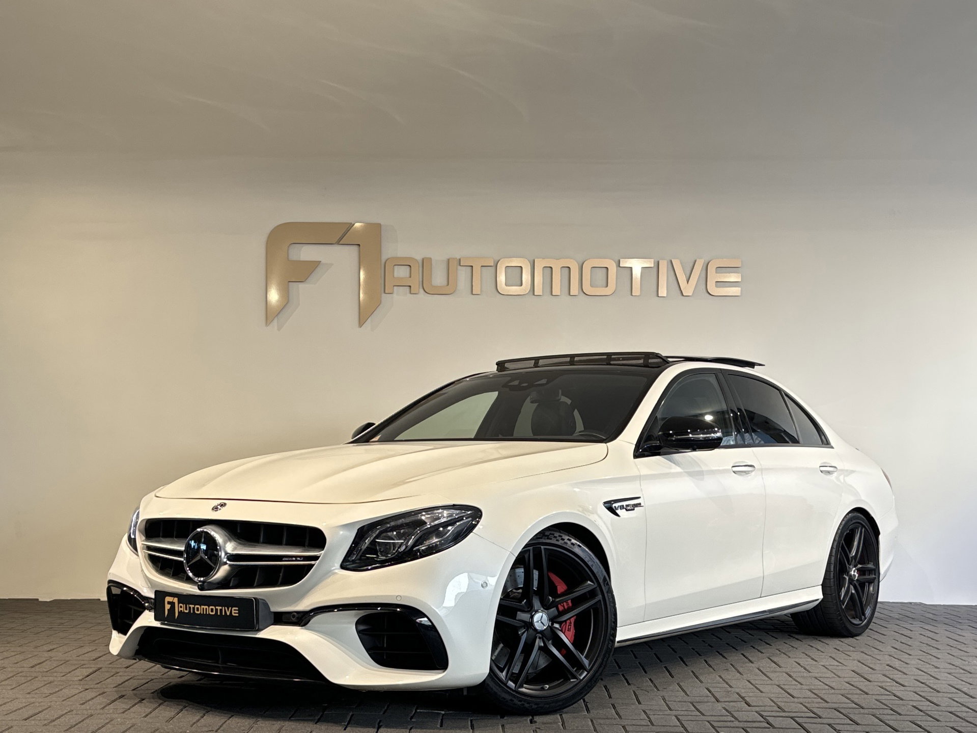Foto van Mercedes-Benz E-Klasse