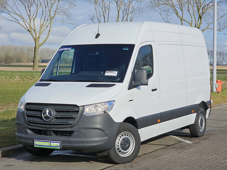 Mercedes-Benz eSprinter