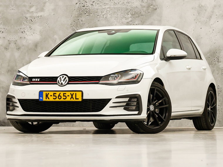 Volkswagen Golf foto 1
