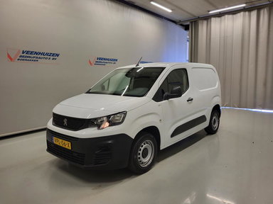Foto van Peugeot Partner