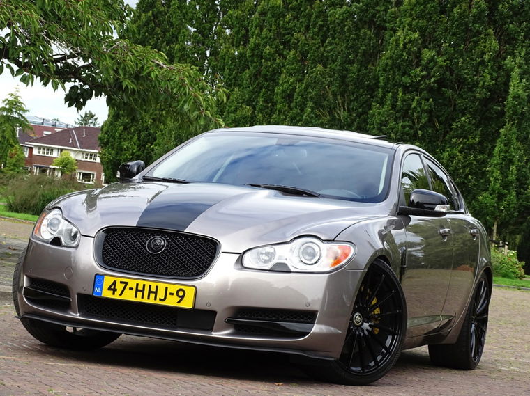 Jaguar XF