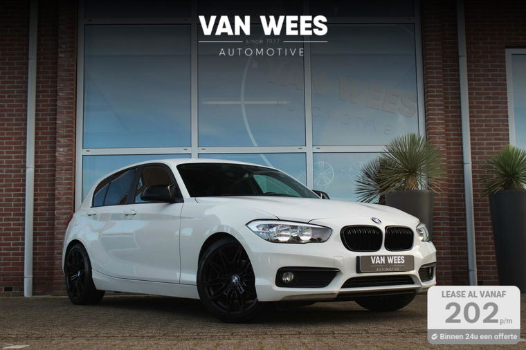 BMW 1-serie 116i F20 Essential Facelift 5-deurs | NL auto | Sportstuur | PDC | Navi | Cruise-control | NAP | Alpinweiss |