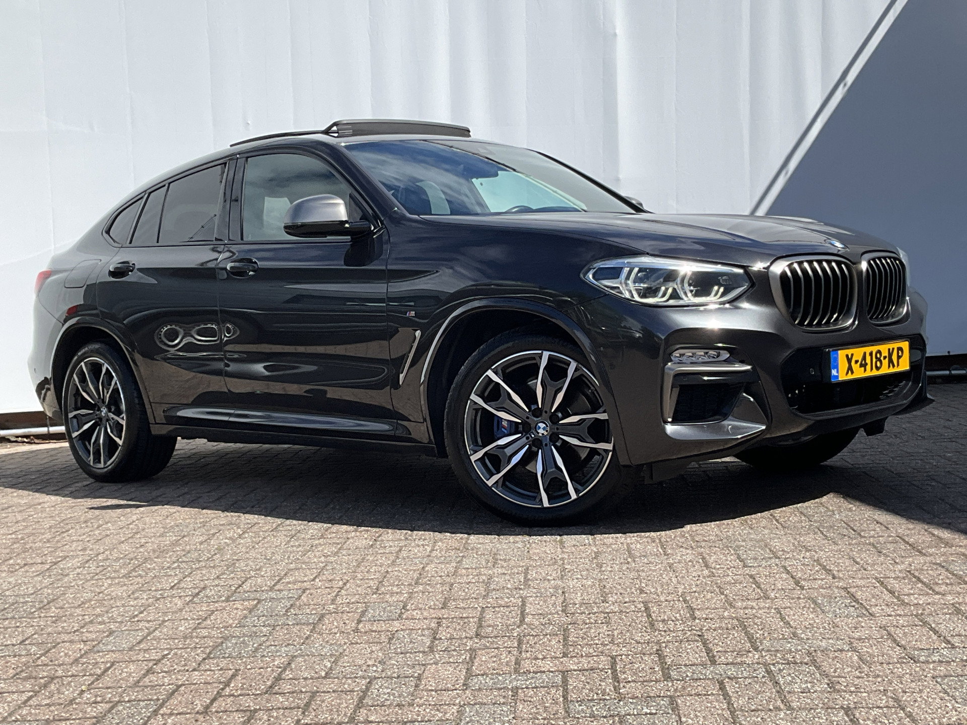 Foto van BMW X4