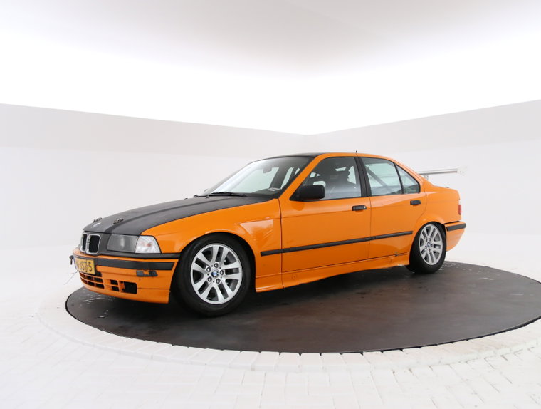 BMW 3 Serie foto 1