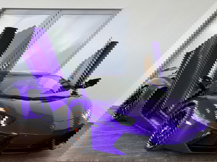 Lamborghini Aventador