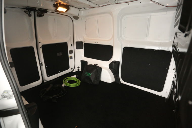 Nissan E-NV200
