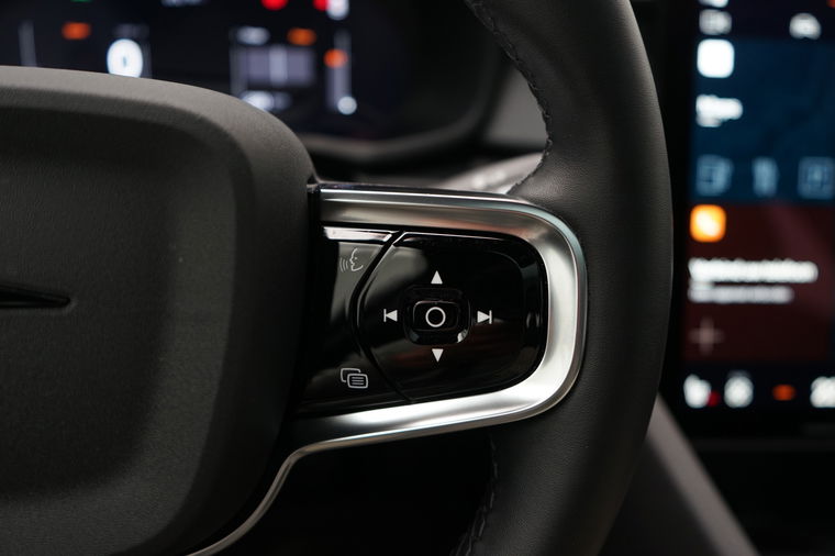 Polestar 2 Black Edition