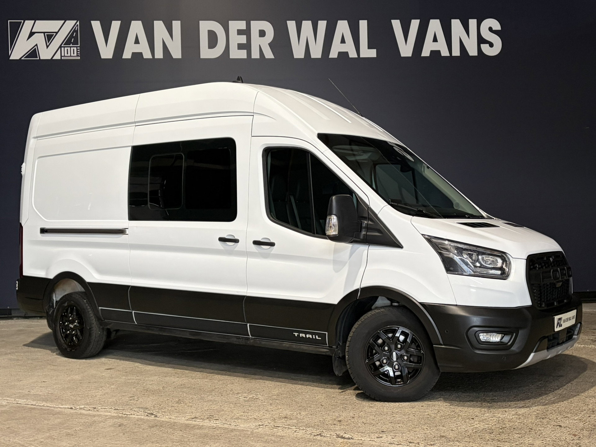 Ford Transit 2.0 TDCI 131pk L3H3 Dubbele Cabine Euro6 Inrichting Airco | 6-Zits | Camera | Apple Carplay | Xenon
