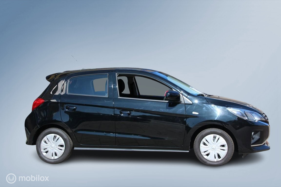 Foto van Mitsubishi Space Star