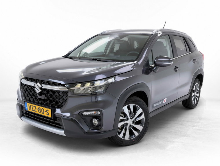 Suzuki S-Cross foto 1