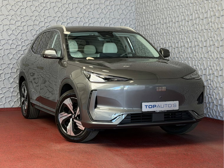 Foto van Geely E5