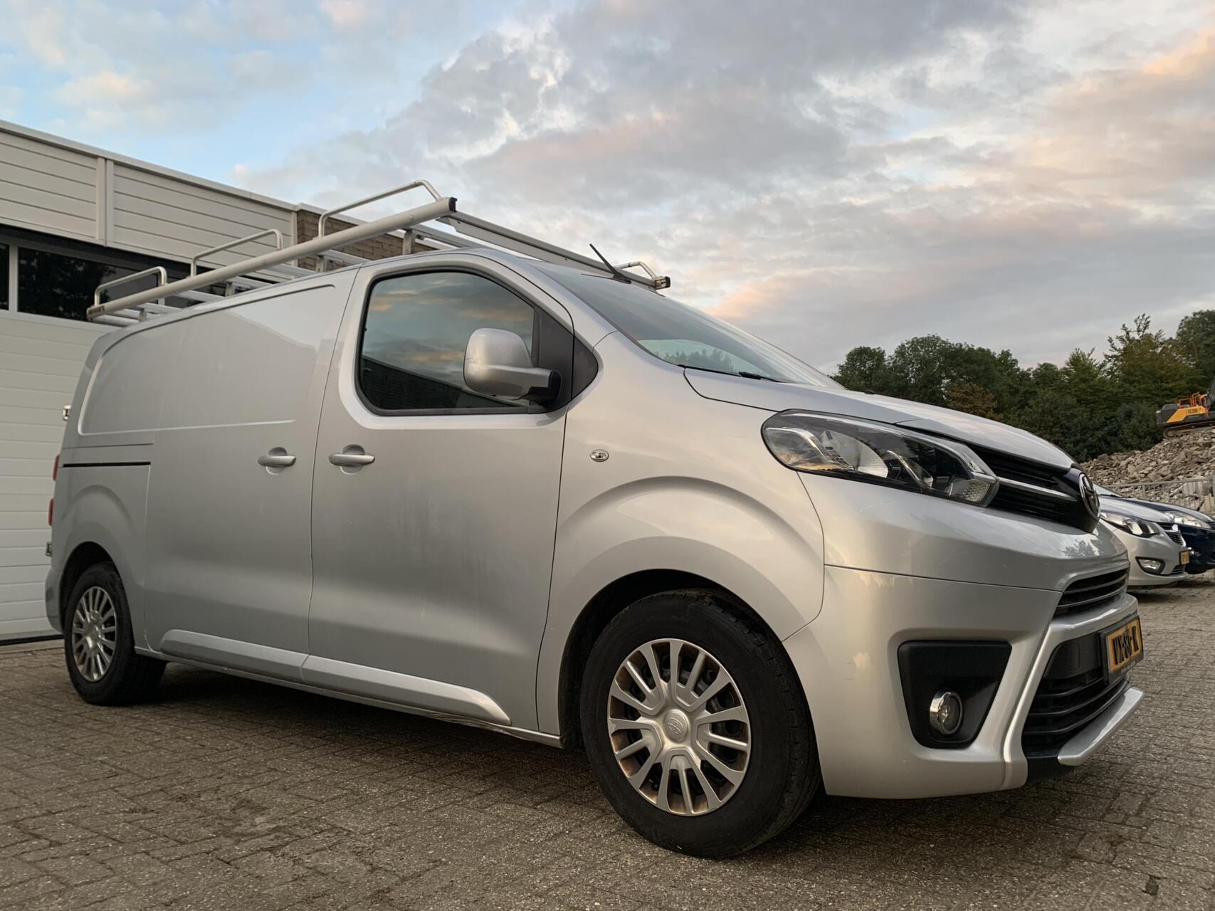 Foto van Toyota ProAce