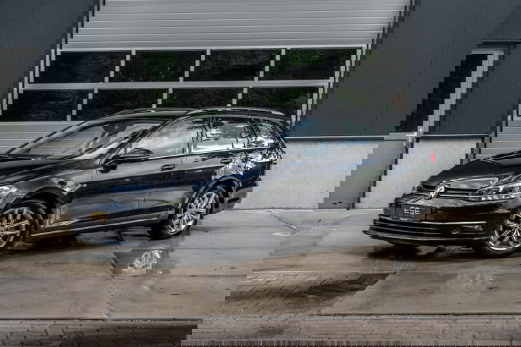 Foto van Volkswagen GOLF Variant