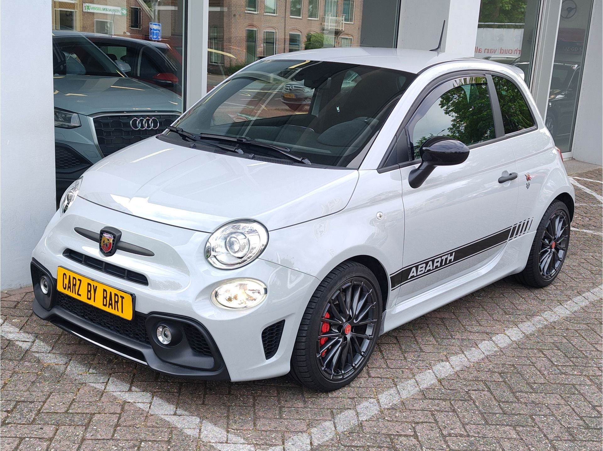 Foto van Abarth 595