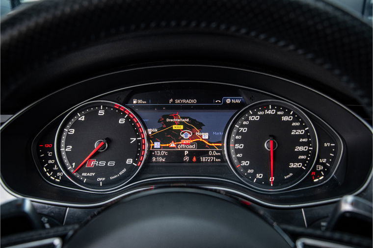 Audi RS6