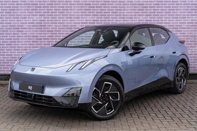 Lynk & Co 02