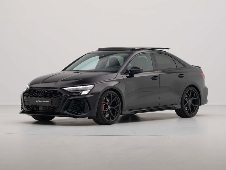 Audi RS3 Limousine