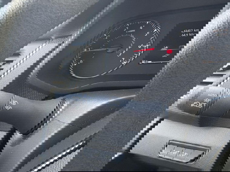 Nissan Primastar