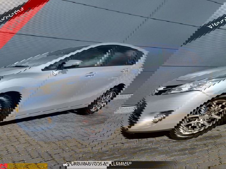 Foto van Toyota Verso