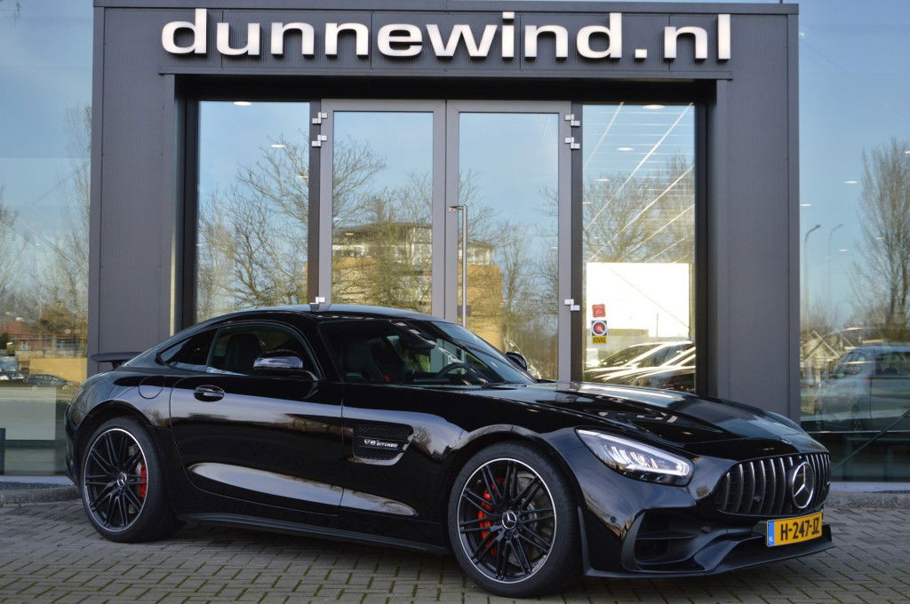 Foto van Mercedes-Benz AMG GT