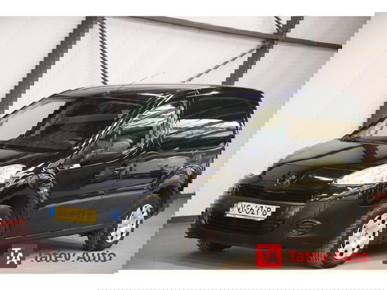 Foto van Peugeot Partner