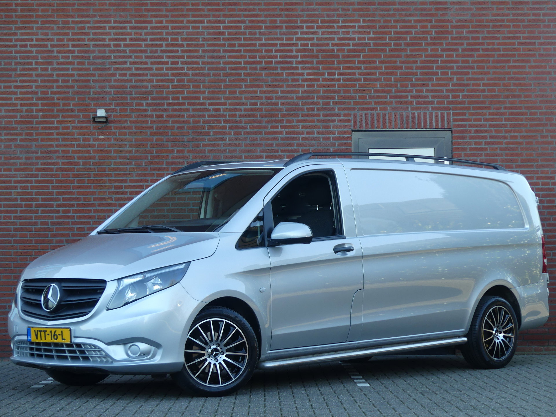 Foto van Mercedes-Benz Vito
