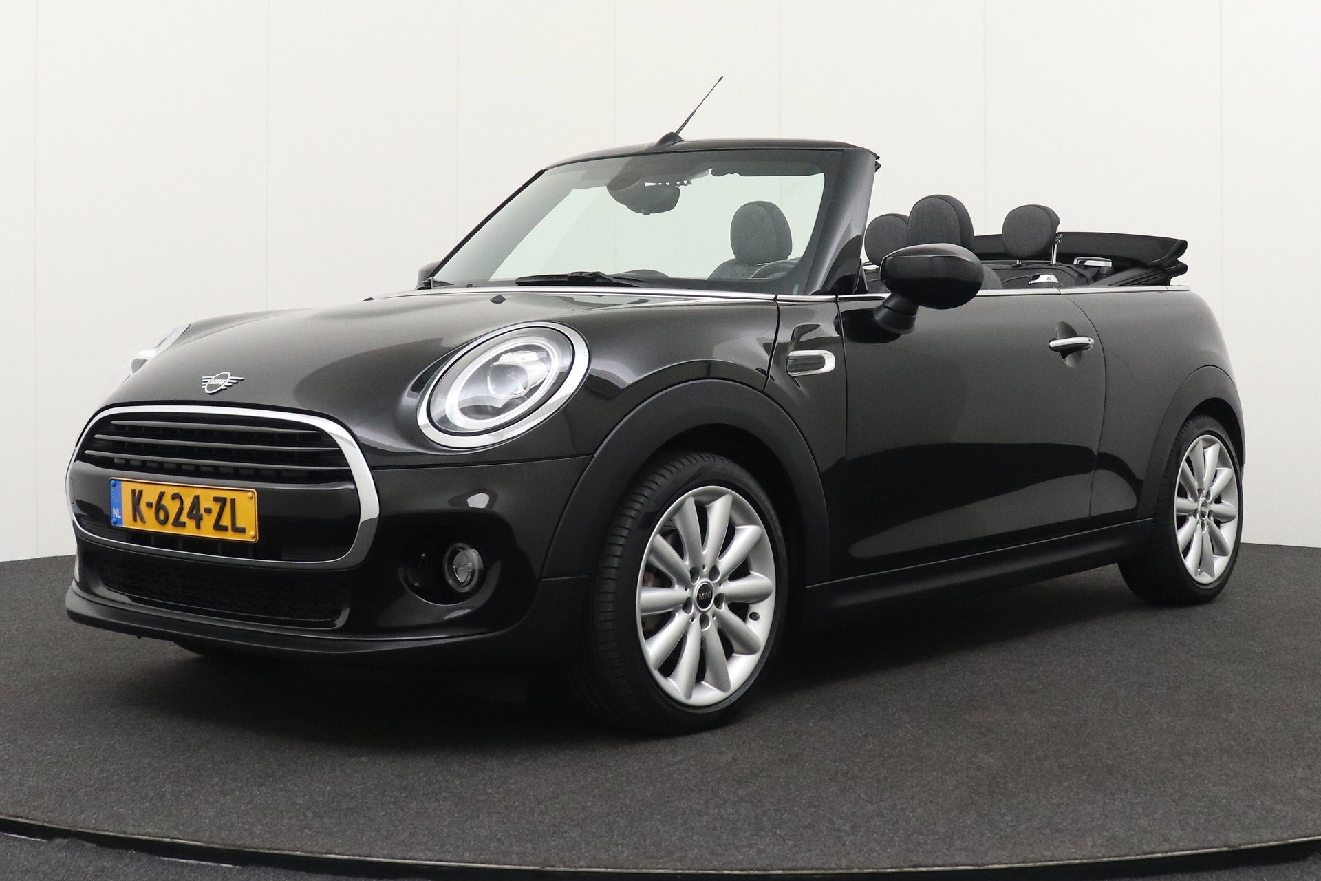 Foto van MINI Cooper Cabrio